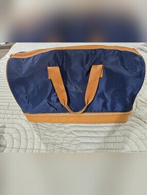 DSW Navy and Tan Interior Lined Weekender Travel Bag